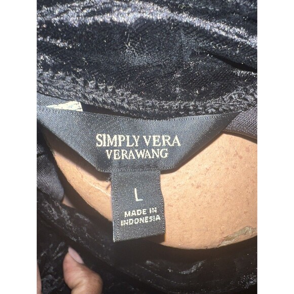 Simply Vera Black Velvet/Suede Dress Size L - Picture 3 of 10